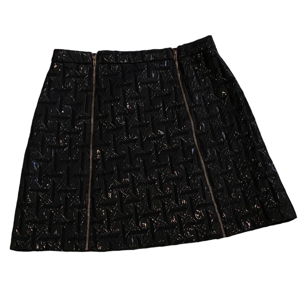 XHILARATION - BLACK-FRONT ZIPPERS - SHINY FAUX PATCHWORK LEATHER MINI SKIRT B11